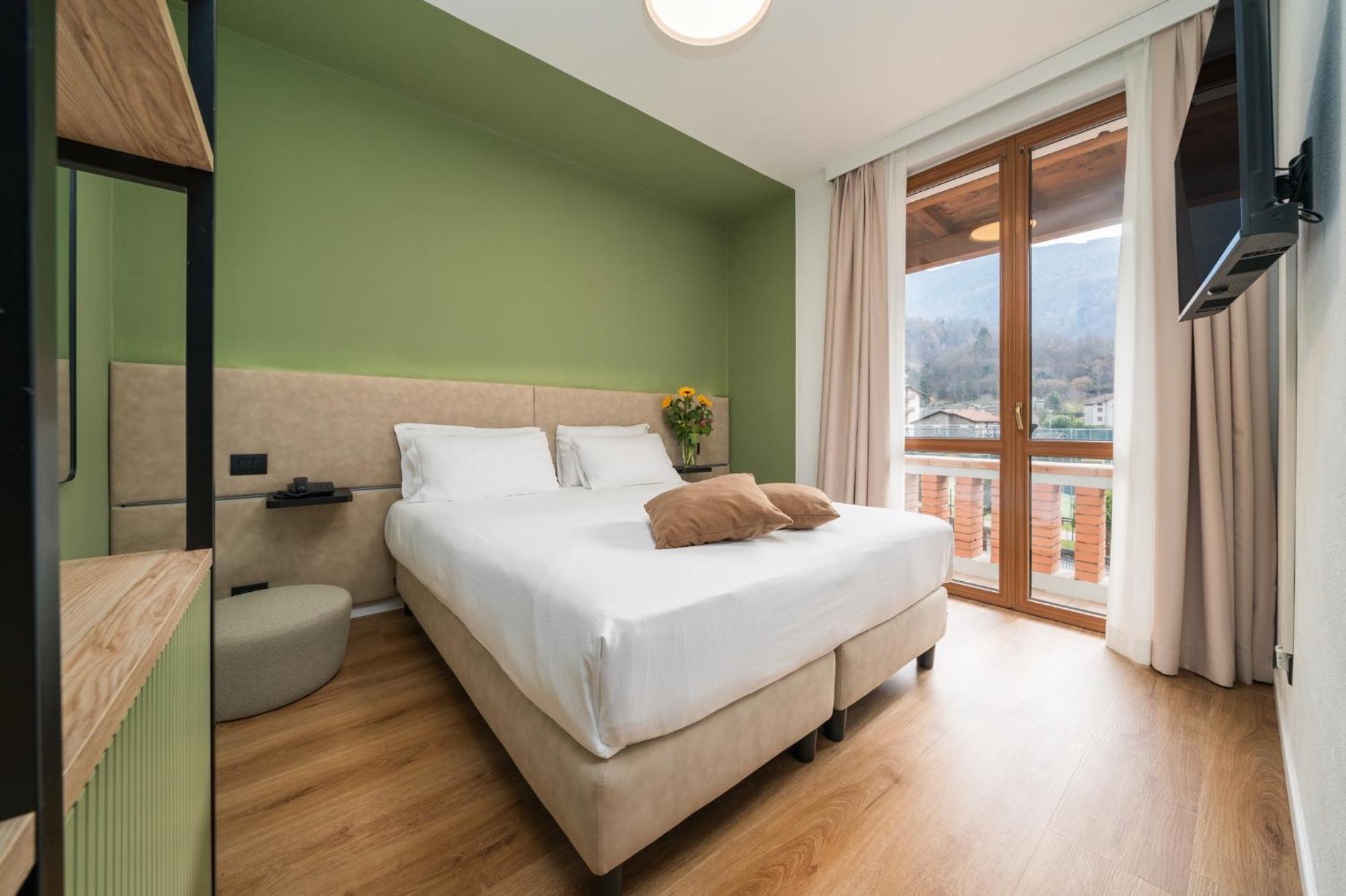 Bienno Hotel Oasi Verde מראה חיצוני תמונה