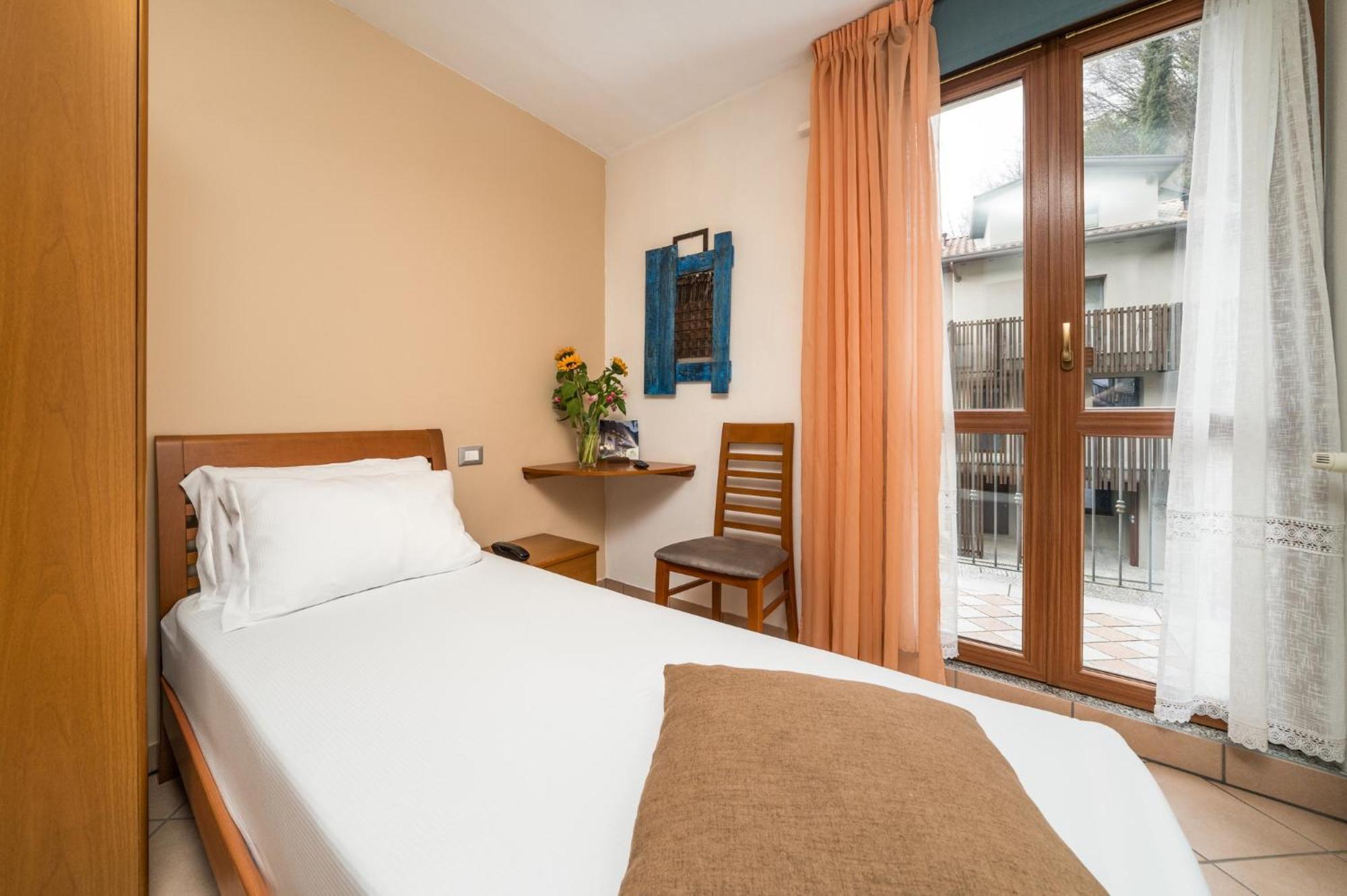 Bienno Hotel Oasi Verde מראה חיצוני תמונה